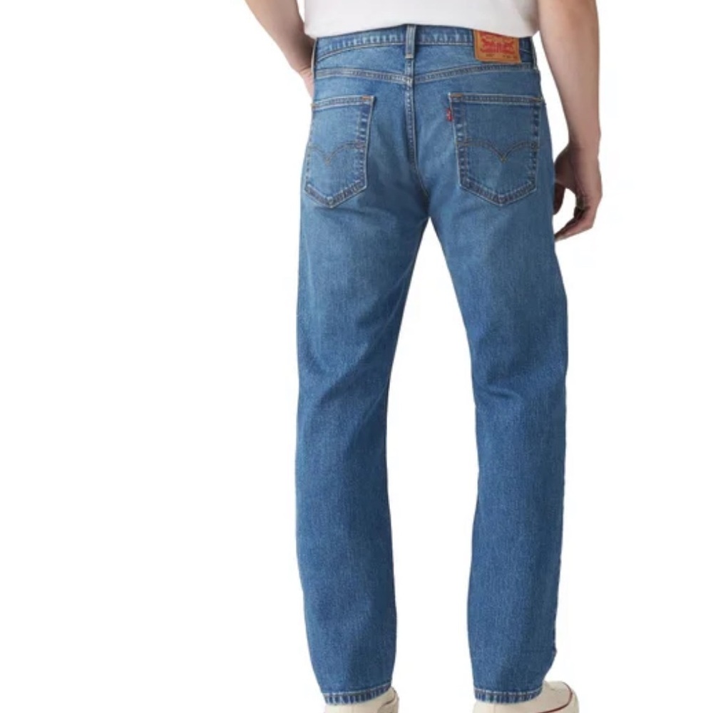 505 Levi Men Straight Regular Fit Jeans